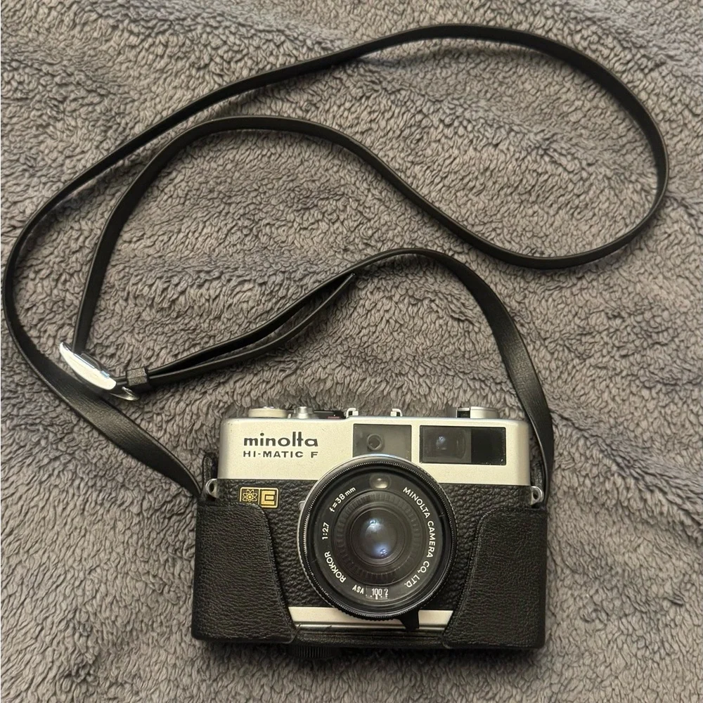 Minolta Hi-Matic Film Camera